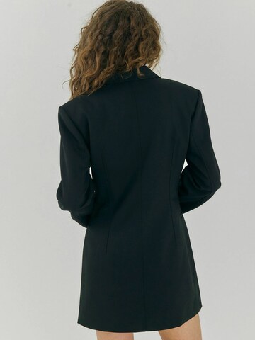 NORR Kleid 'Eira' in Schwarz