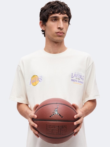 T-Shirt 'NBA FULL COURT LAKERS' Mitchell & Ness en blanc