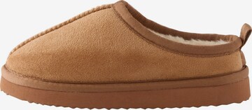 Next Slipper in Brown: front