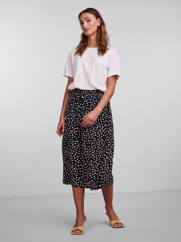 PIECES Skirt 'Nya' in Black