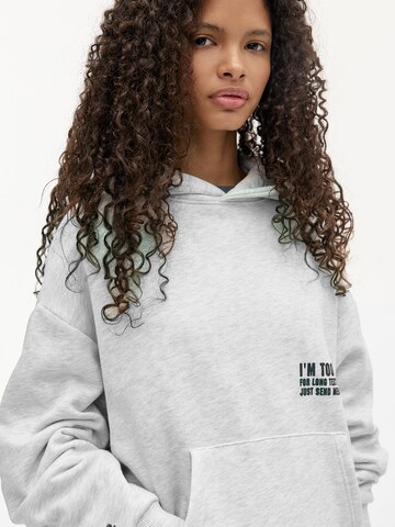 Sweat-shirt Pull&Bear en gris