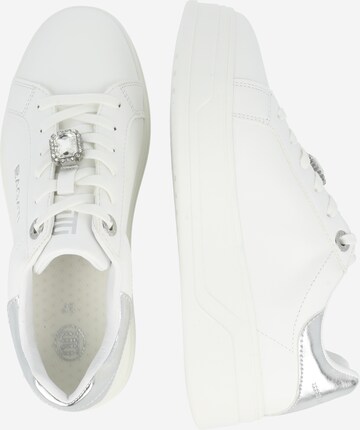 TT. BAGATT Sneakers 'Piper Evo' in White