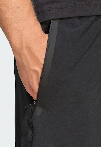ADIDAS PERFORMANCE - regular Pantalón deportivo 'Ttro Travel' en negro