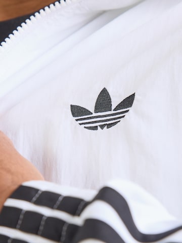 ADIDAS ORIGINALS Jopa na zadrgo 'FIREBIRD' | bela barva