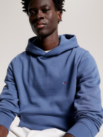 TOMMY HILFIGER Sweatshirt in Blau