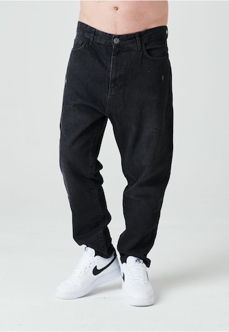 2Y Premium Loosefit Jeans in Zwart: voorkant