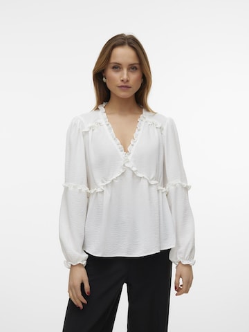 Camicia da donna 'BIZZY' di VERO MODA in bianco: frontale