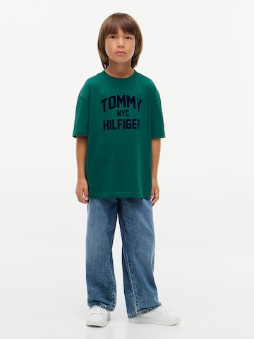 TOMMY HILFIGER T-Shirt in Grün