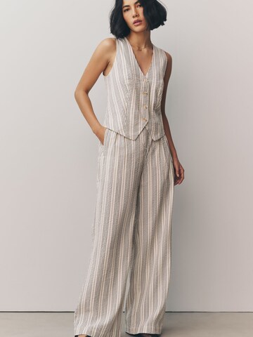 Next Wide leg Veckad byxa i beige