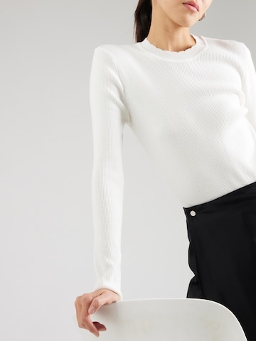NÜMPH Sweater 'ROA' in White