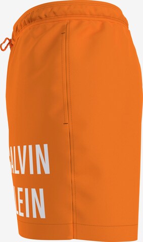 Calvin Klein Swimwear - Bermudas en naranja