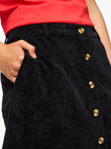 PIECES - Falda 'PCEffi' en negro