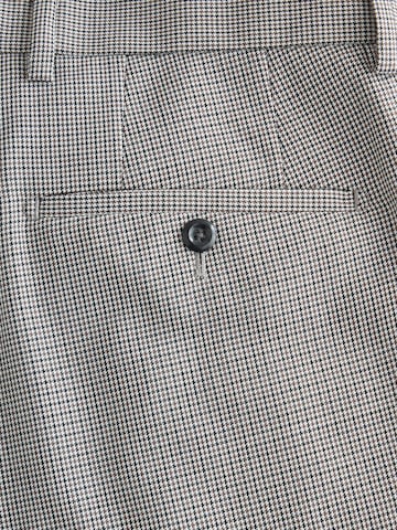 Next Regular Hose in Grau