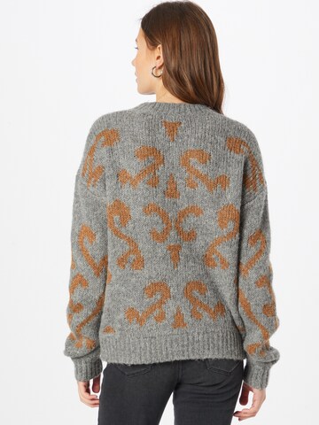 ESPRIT Sweter w kolorze szary