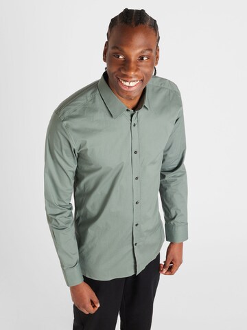 HUGO Slim fit Button Up Shirt 'Elisha' in Green: front