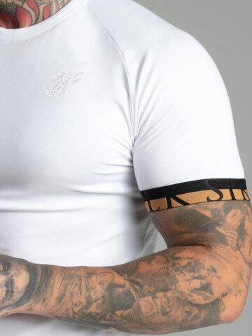 Maglietta 'Tech' di SikSilk in bianco