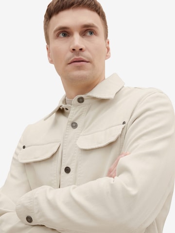 TOM TAILOR Regular Fit Välikausitakki värissä beige