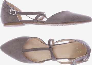 Anna Field Flats & Loafers in 41 in Brown: front