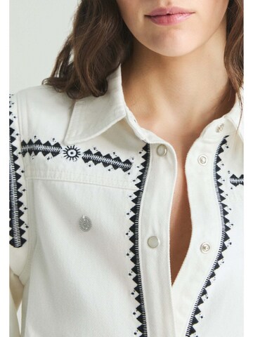 Scalpers Blus 'Emb Candy' i vit