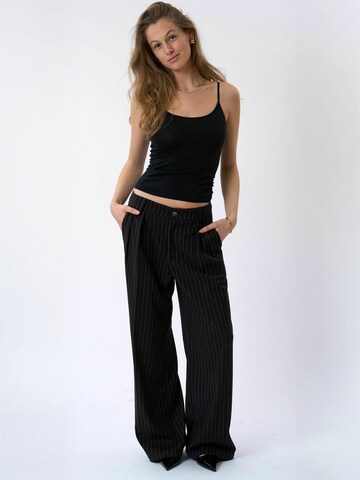 TEESHOPPEN - regular Pantalón ' Paloma ' en marrón