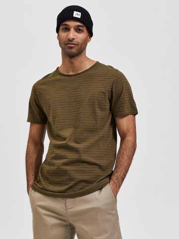 T-Shirt 'Morgan' SELECTED HOMME en vert