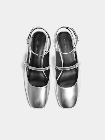 Pull&Bear Дамски обувки на ток с отворена пета в сребърно