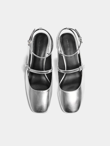 Pull&Bear Slingback pumps i silver