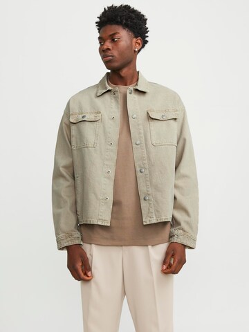 Veste mi-saison 'JJIChase' JACK & JONES en vert : devant