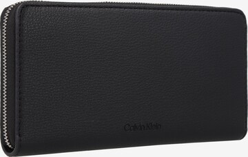 Portamonete 'Daily' di Calvin Klein in nero
