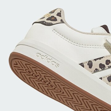 ADIDAS SPORTSWEAR Sneakers 'Grand Court 3.0' in Wit