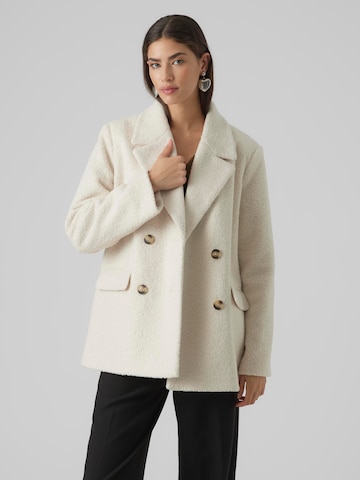 Manteau mi-saison 'SALLY' VERO MODA en beige : devant