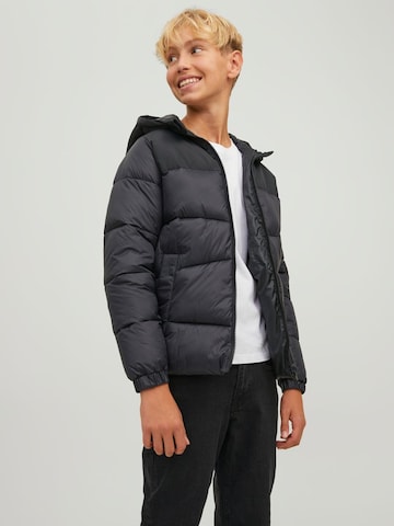 Jack & Jones Junior Зимняя куртка 'Chili' в Черный: спереди