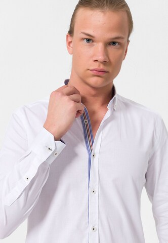 Coupe slim Chemise Felix Hardy en blanc