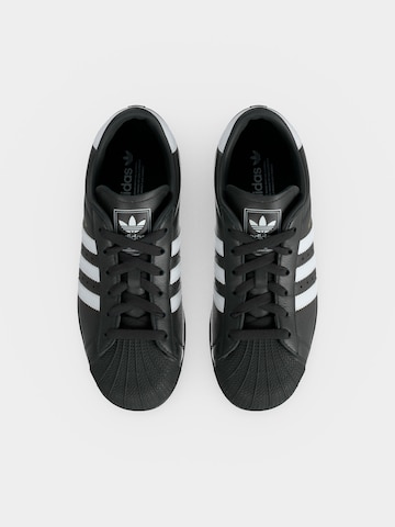 Sneaker bassa 'Superstar' di ADIDAS ORIGINALS in nero