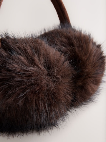 Cache-oreilles Next en marron