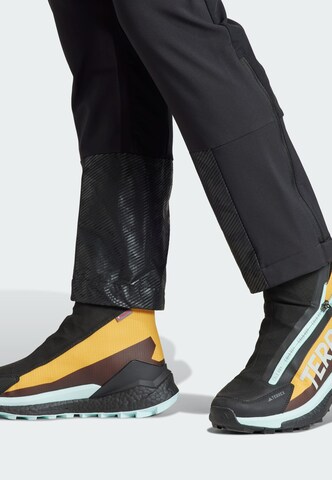 Slimfit Pantaloni per outdoor 'Xperior Fast' di ADIDAS TERREX in nero