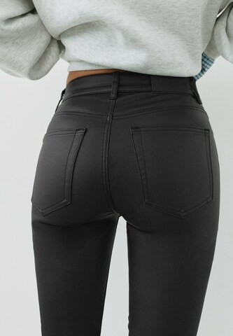 Pull&Bear Skinny Jeans i sort