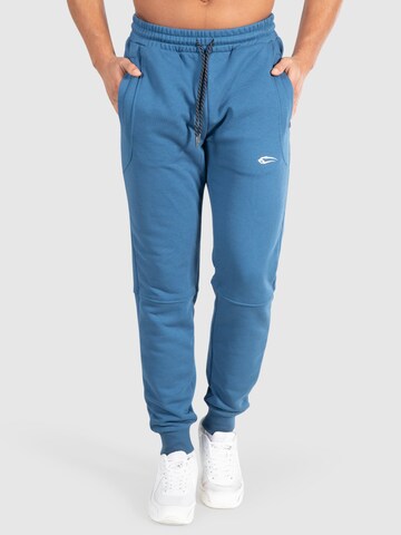 Smilodox Tapered Pants 'Kendall' in Blue: front