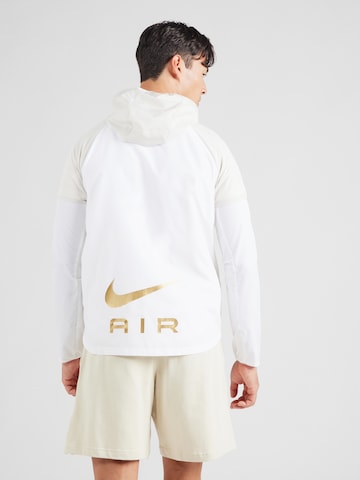 Nike SportswearPrijelazna jakna 'AIR' - bijela boja: prednji dio