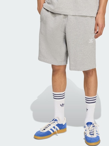 ADIDAS ORIGINALS tavaline Püksid 'Essentials Trefoil', värv hall: eest vaates
