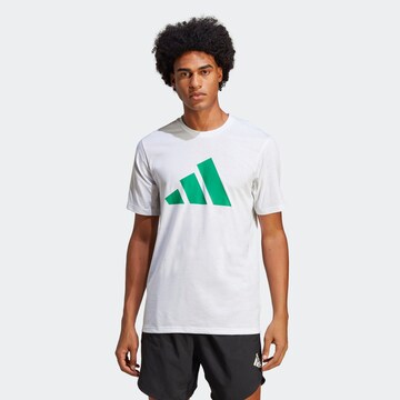 ADIDAS PERFORMANCE - Camiseta funcional 'Train Essentials Feelready Logo' en blanco: frente