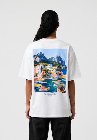 On Vacation Shirt in White