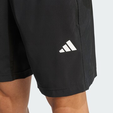 ADIDAS PERFORMANCE Regular Sportshorts 'Essentials' in Schwarz