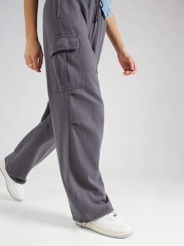 Loosefit Pantalon cargo HOLLISTER en gris