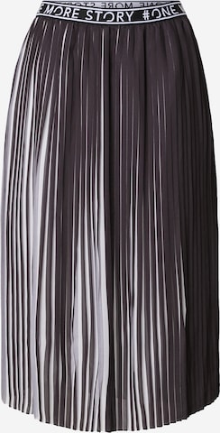 ONE MORE STORY Skirt in Grey: front