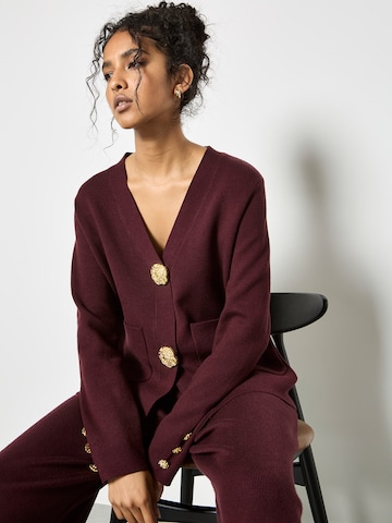 Cardigan ' ' Apricot en rouge