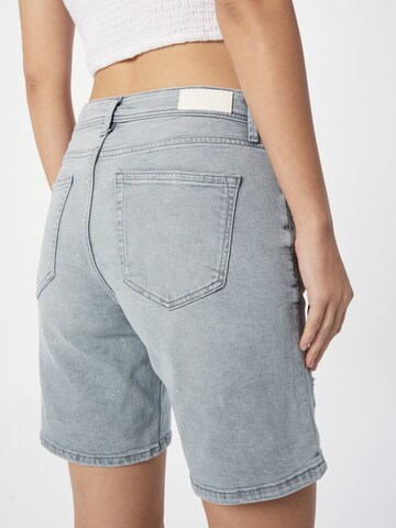 s.Oliver Regular Shorts in Grau