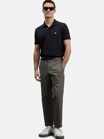 Lufian Shirt in Black: front