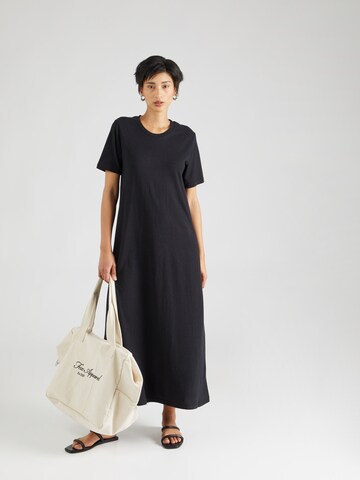 Thinking MU Kleid 'Oueme' in Schwarz: Vorderseite
