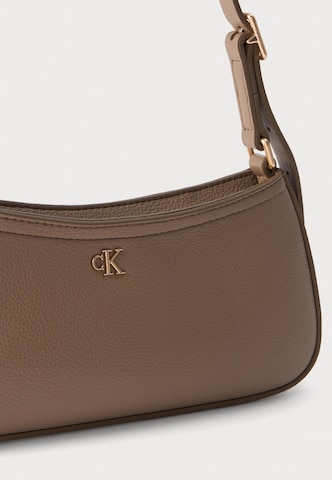 Borsa a spalla di Calvin Klein in marrone